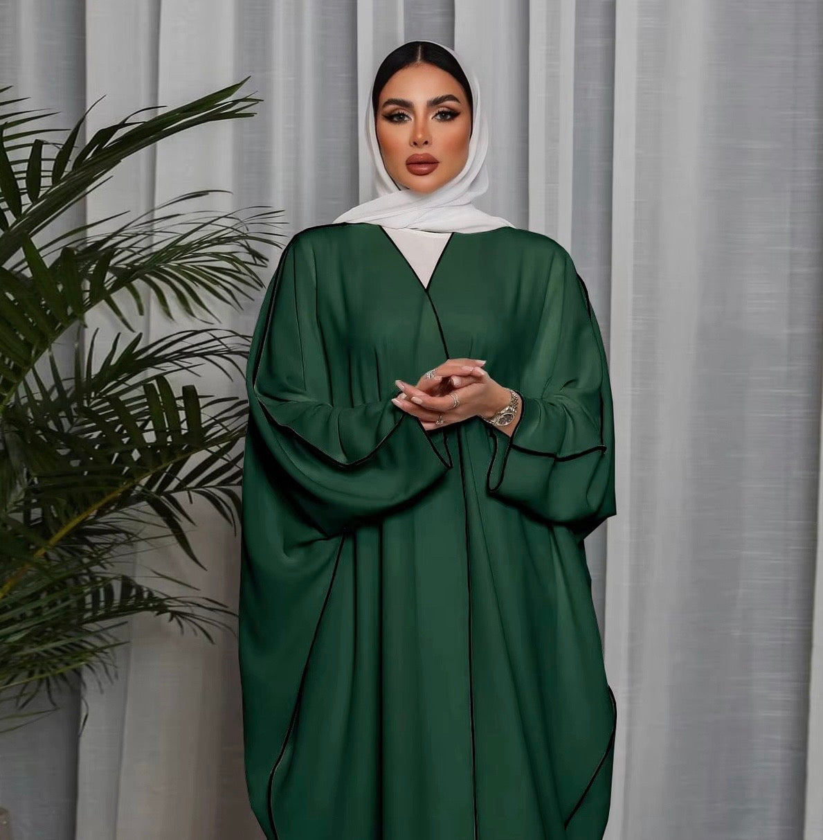 Abaya Hanae – Élégance Oversized avec Ceinture - Style Dubai